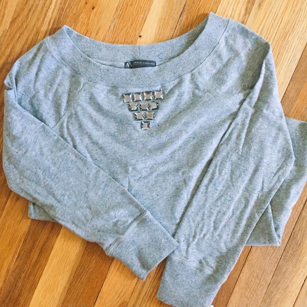 grey 3/4 sleeve embellished neck shirt